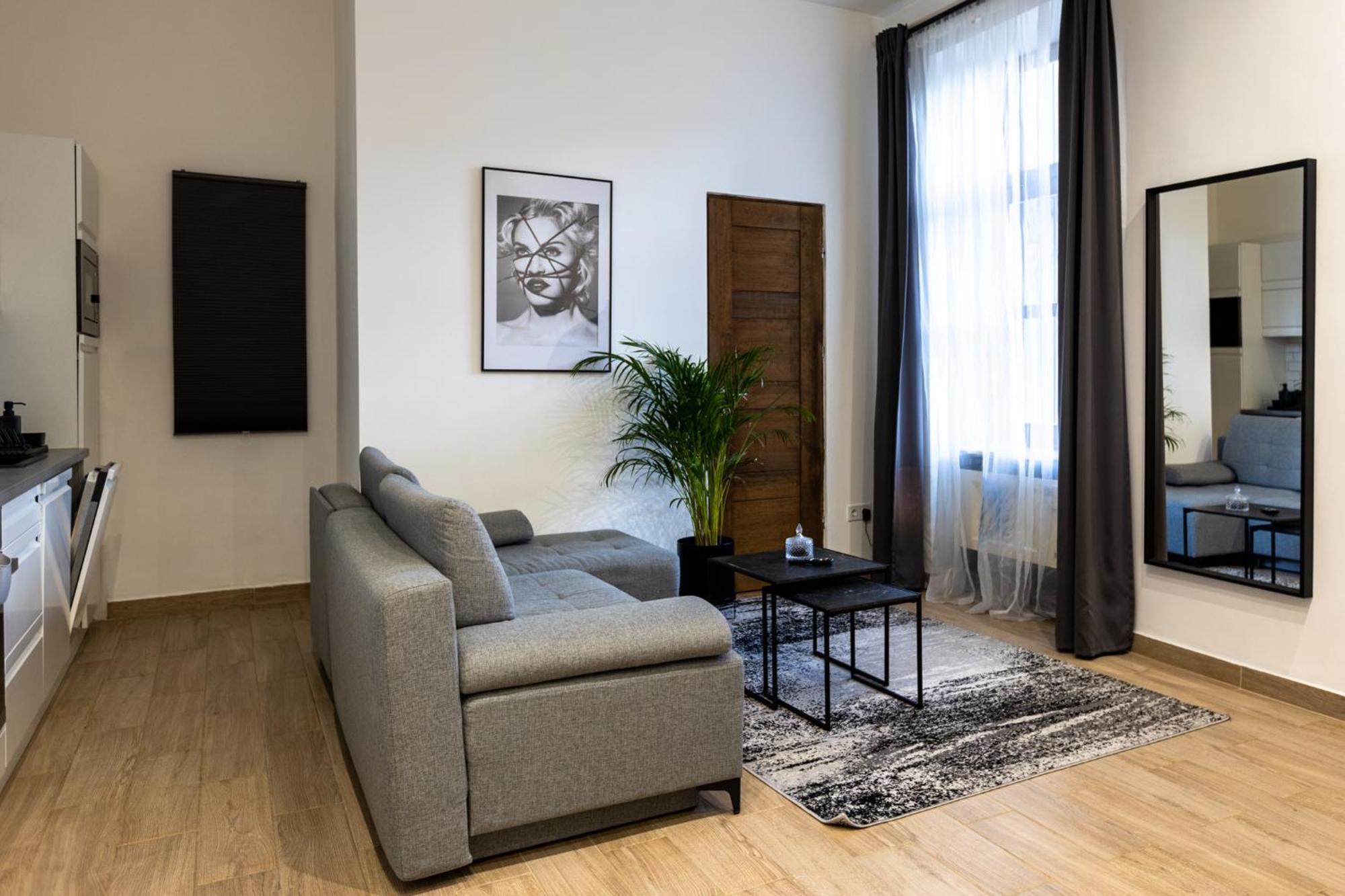Devai With Free Netflix Near The Westend City Center Apartamento Budapeste