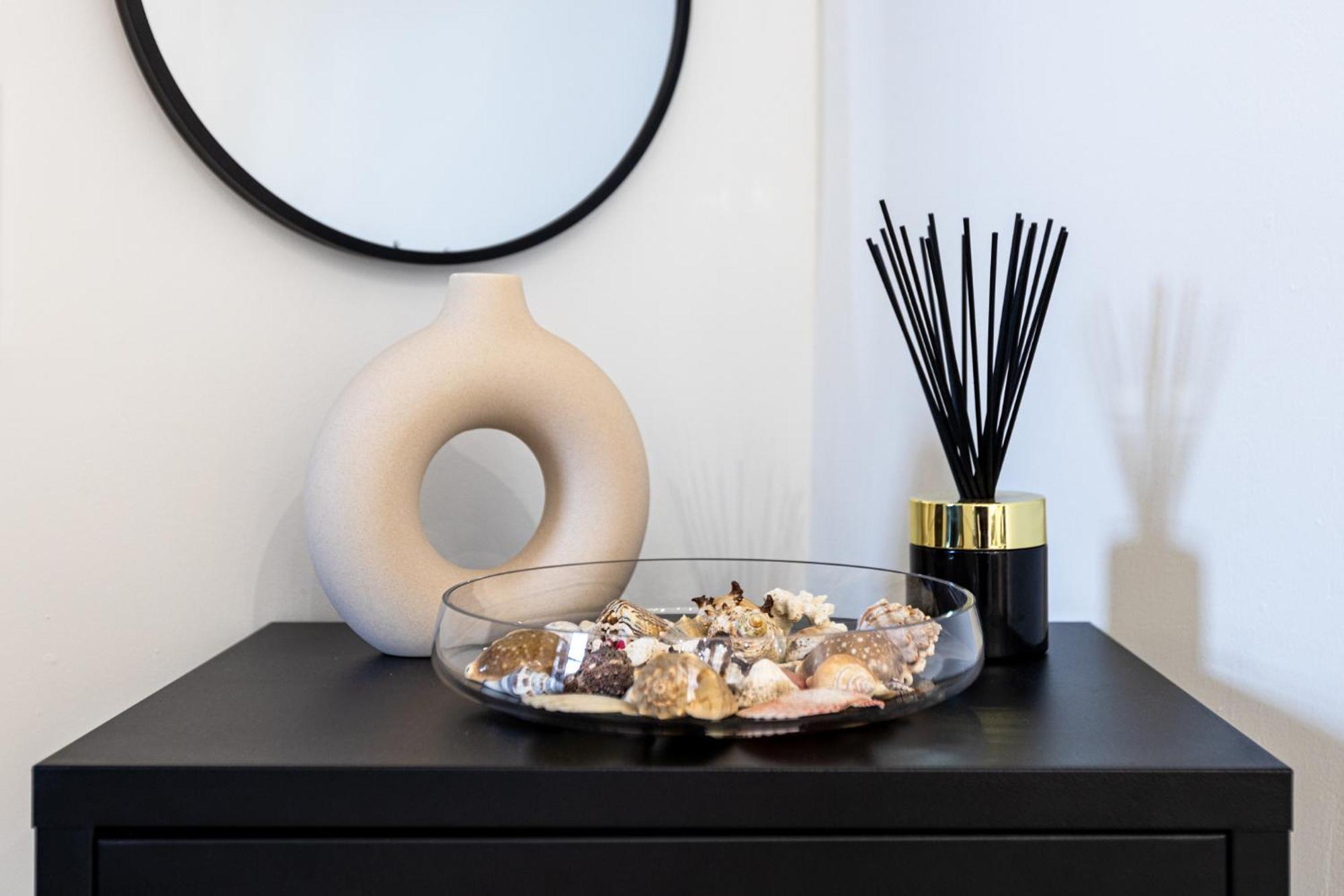 Devai With Free Netflix Near The Westend City Center Apartamento