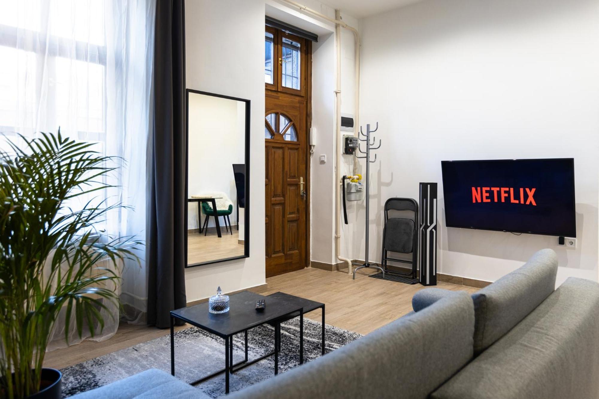 Apartamento Devai With Free Netflix Near The Westend City Center